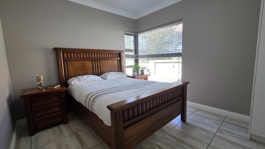 2 Bedroom Property for Sale in Seemeeu Park Western Cape